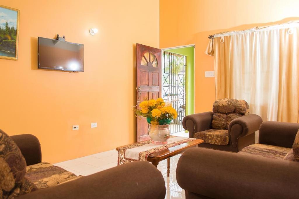 מונטגו ביי Perfect Vacation Villa מראה חיצוני תמונה
